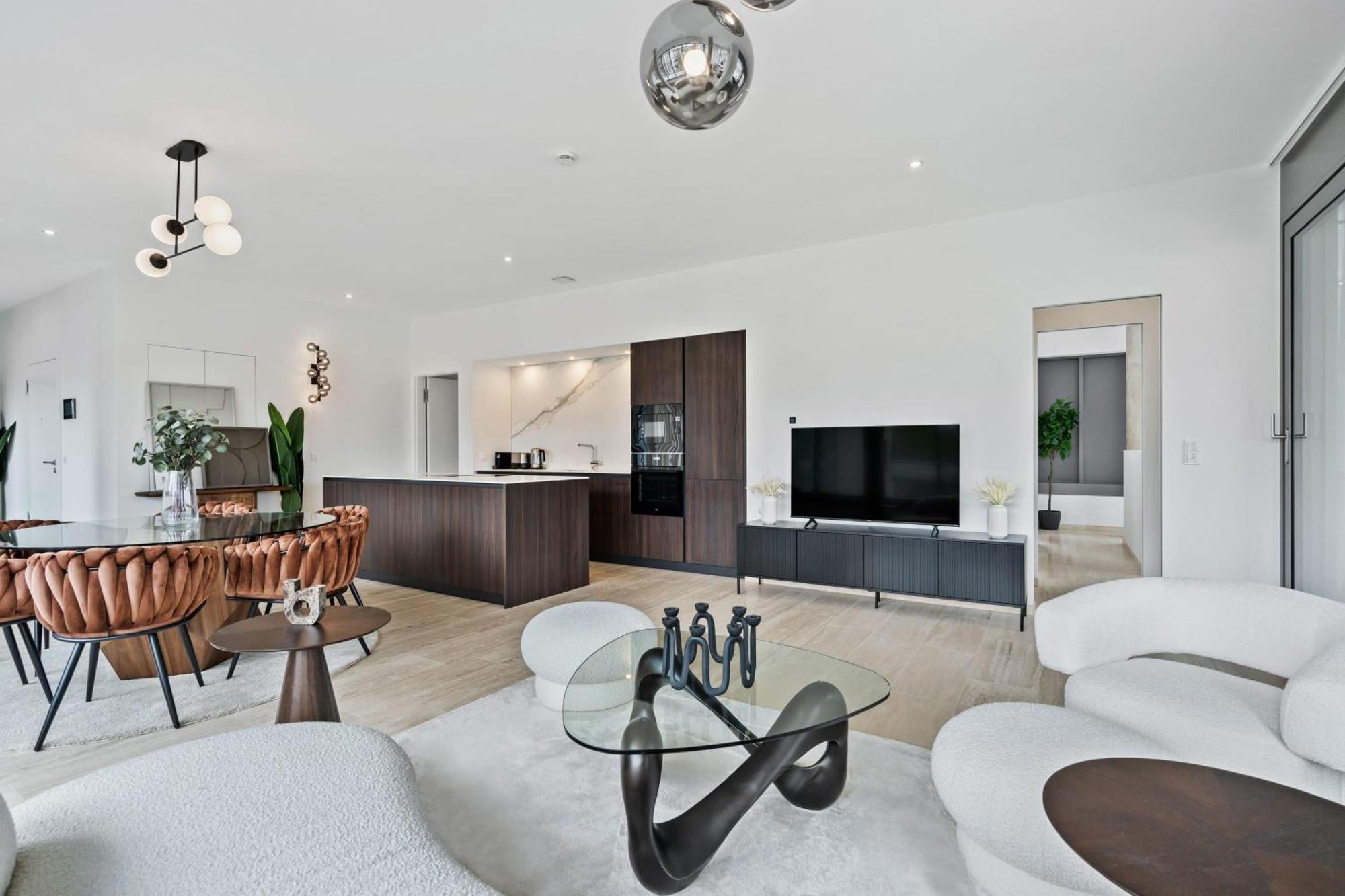 Elegant 2Br With Balcony In Heart Of Luxembourg Apartment Exterior photo
